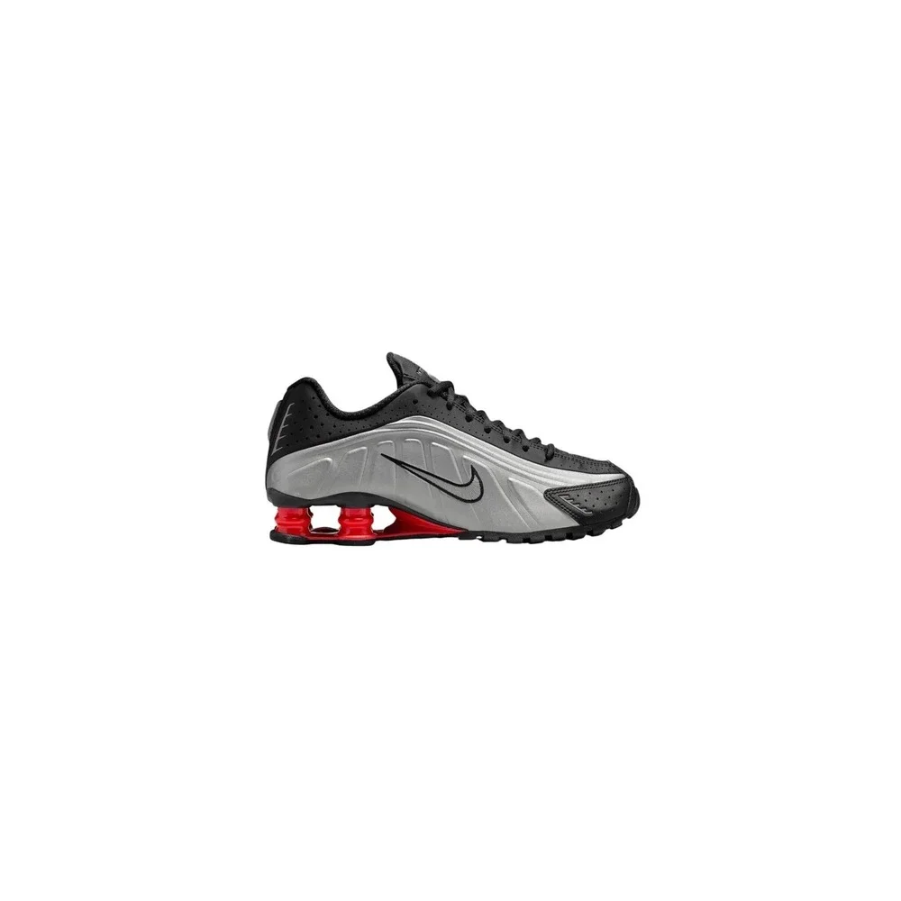 Nike Shox R4 Womens Black Metallic Silver Comet Red AR3565-011 Size 8.5